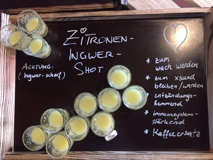Zitronen-Ingwer-Shot (nur 3 Zutaten erforderlich)