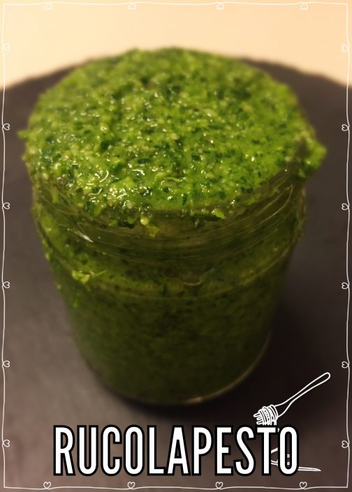 Rucolapesto - 5 Minuten Pesto - einfach und schnell zubereitet